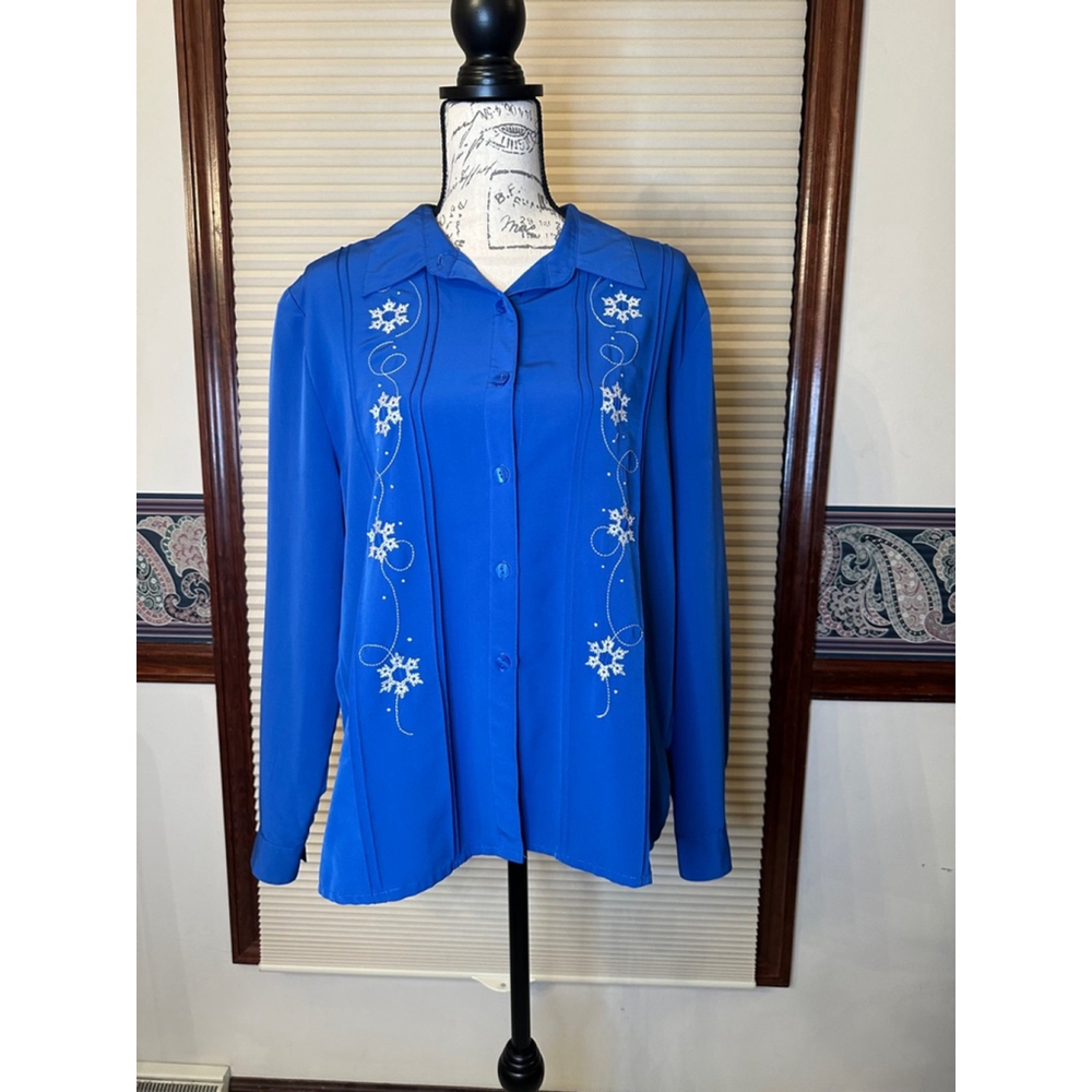 Vintage BLAIR Large Blue Button up Shirt with Snowflake Embroidery